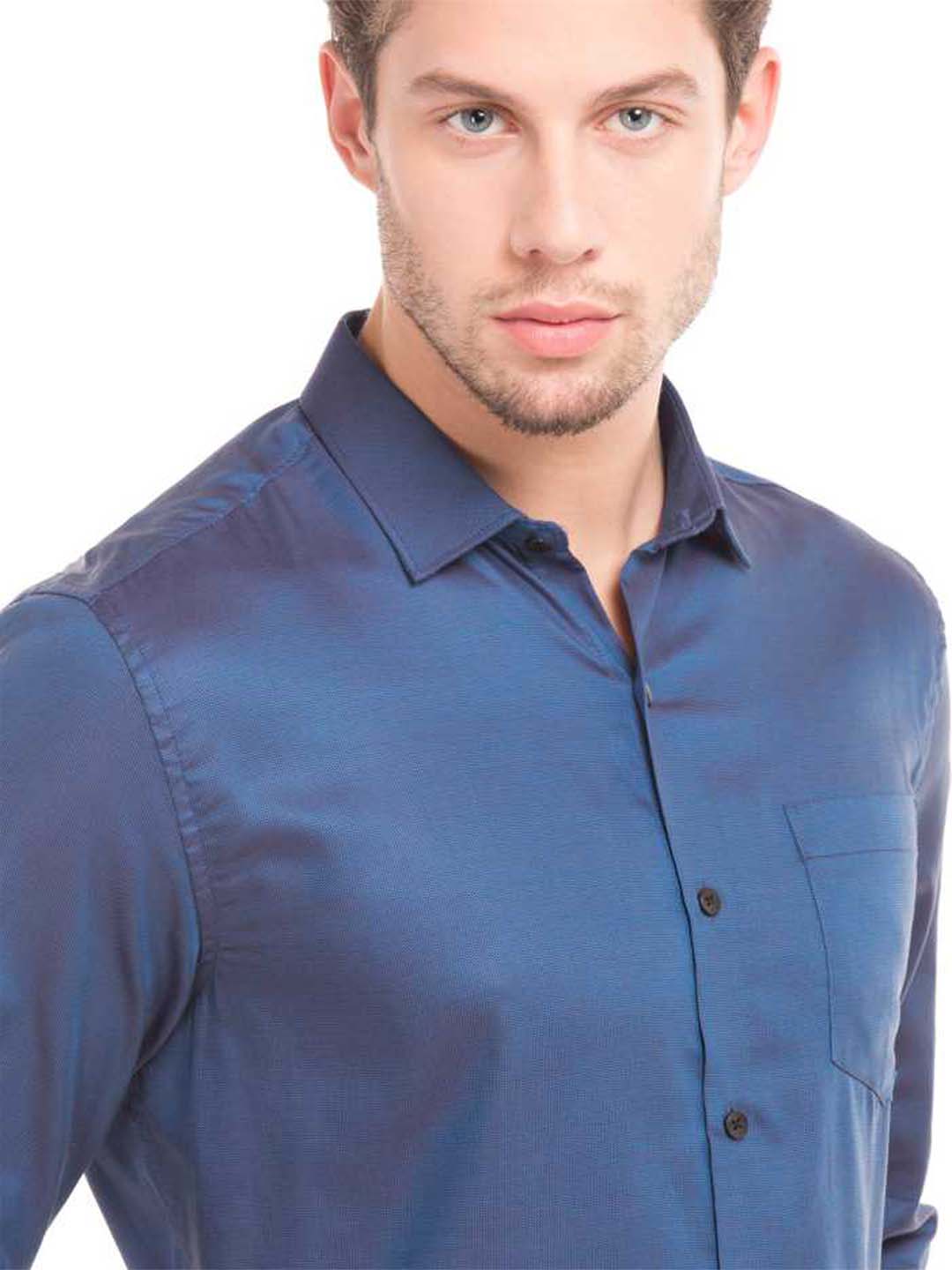 Men Regular Fit Solid Formal Shirt