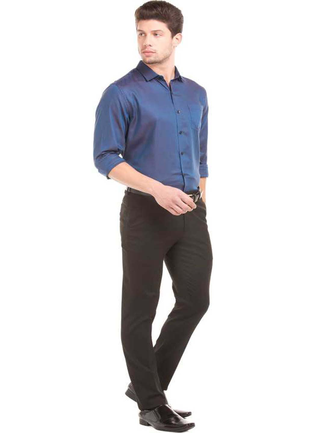 Men Regular Fit Solid Formal Shirt