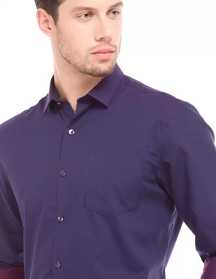 Men Regular Fit Self Design Spread Collar Casual Shirt