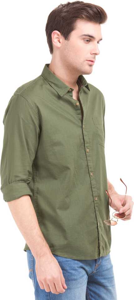 Men Regular Fit Self Design Spread Collar Casual Shirt